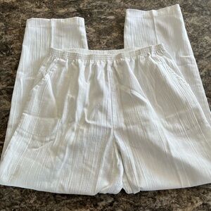 Women’s White Elastic Waist Pants